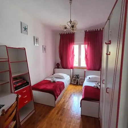 Apartman Nada Sali Exterior foto